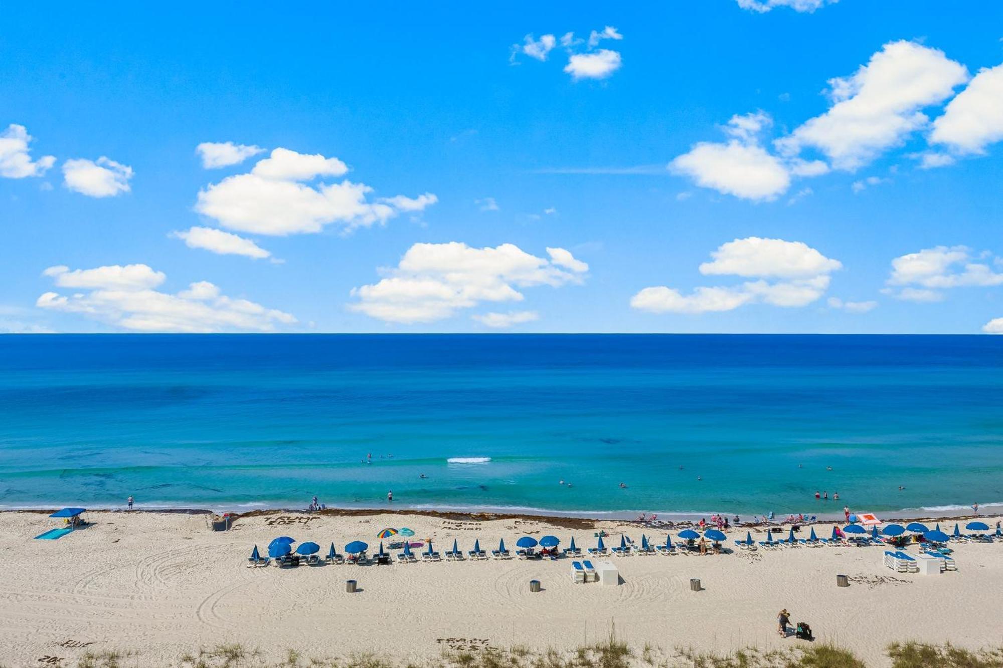 Ocean Reef Beach Resort! Beach Front! Free Seasonal Beach Chairs! By Dolce Vita Getaways Pcb Panama City Beach Exterior photo