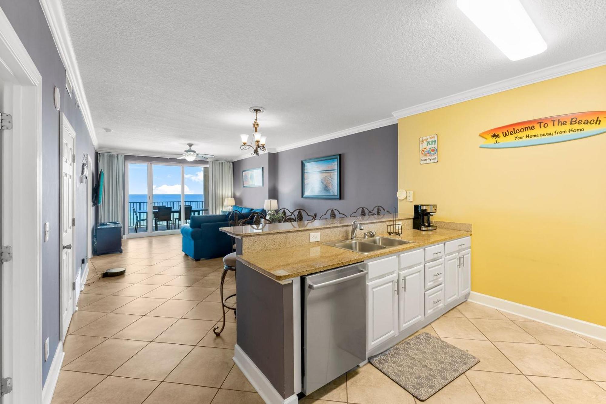 Ocean Reef Beach Resort! Beach Front! Free Seasonal Beach Chairs! By Dolce Vita Getaways Pcb Panama City Beach Exterior photo